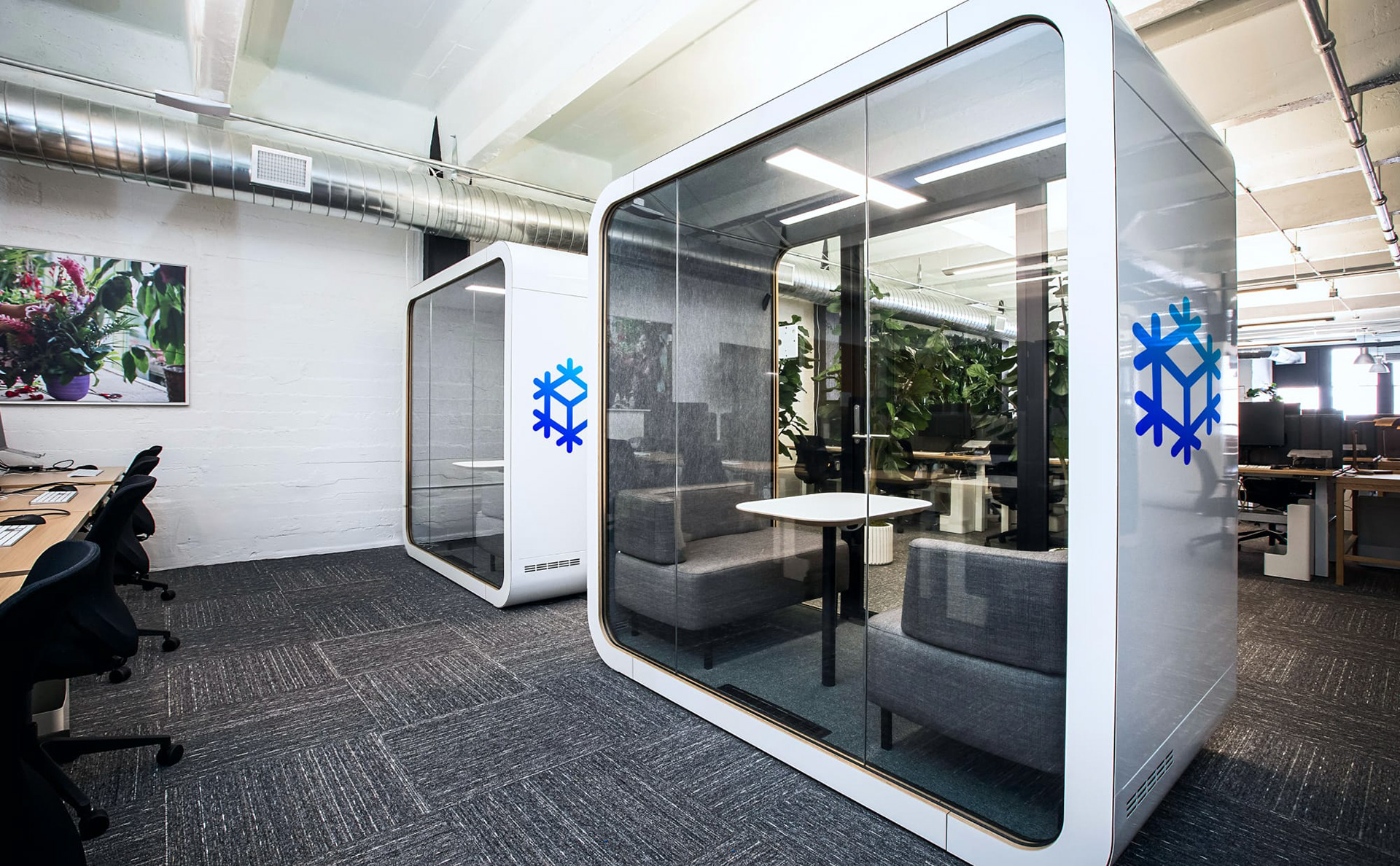 Ice Cube — Branded Acoustic Meeting Pods